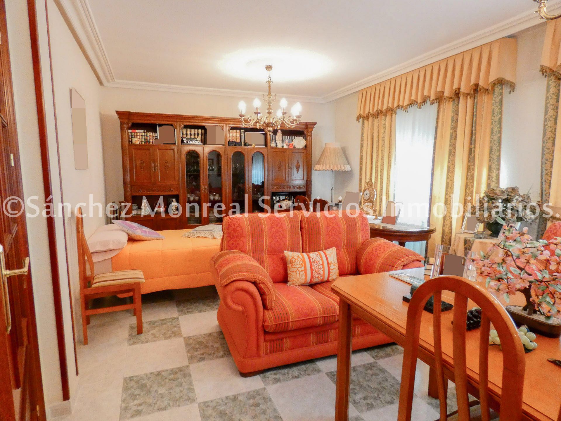 Living room of Single-family semi-detached for sale in Alcázar de San Juan  with Air Conditioner, Heating and Private garden