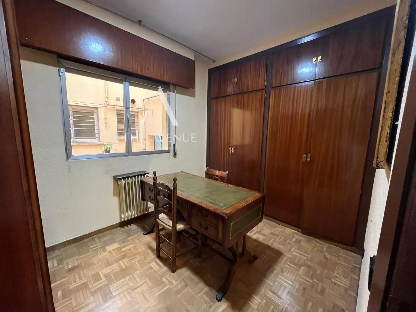Habitación de Apartamento en venta en Madrid con Calefacción y Balcón