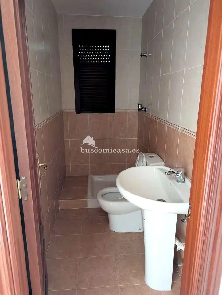 Bathroom of Flat for sale in Arjonilla  with Air Conditioner and Balcony