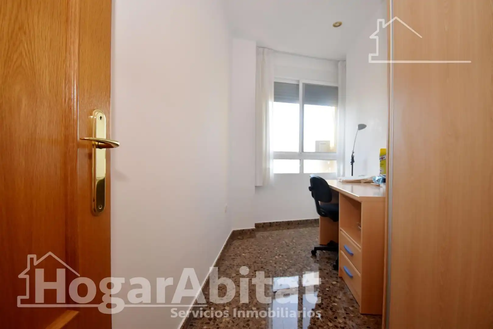 Piso con terraza en venta en Calle Penyagolosa, imagen 32