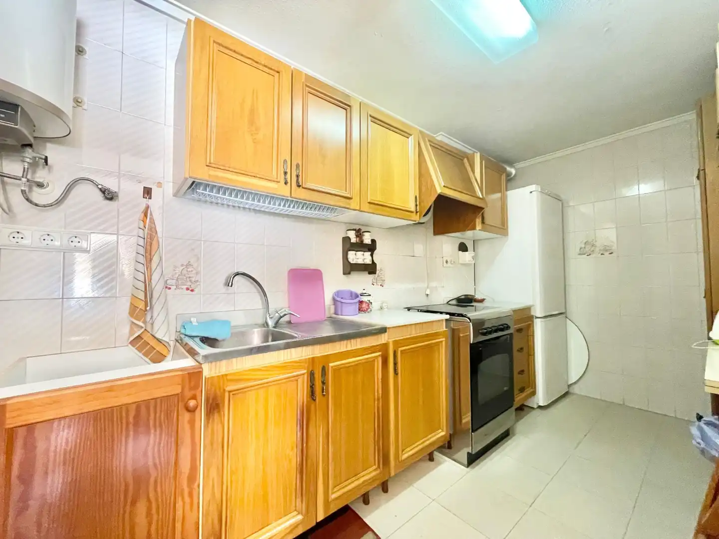 Küche von Erdgeschoss zur Miete in Torrevieja mit Klimaanlage, Heizung und Terrasse