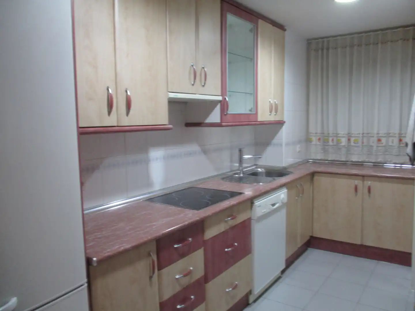 Kitchen of Flat for sale in Madrid  with Air Conditioner, Heating and Parquet flooring