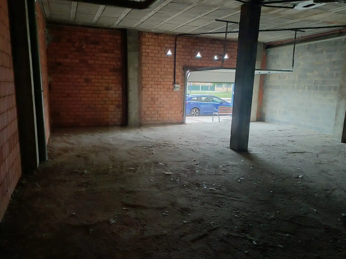 Local comercial en venda a Valverde de la Virgen, imagen 4