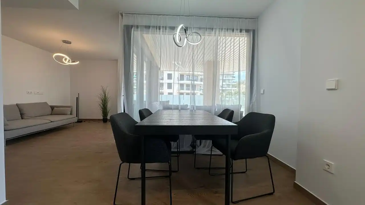 Comedor de Apartamento de alquiler en Villajoyosa / La Vila Joiosa con Aire acondicionado, Terraza y Amueblado