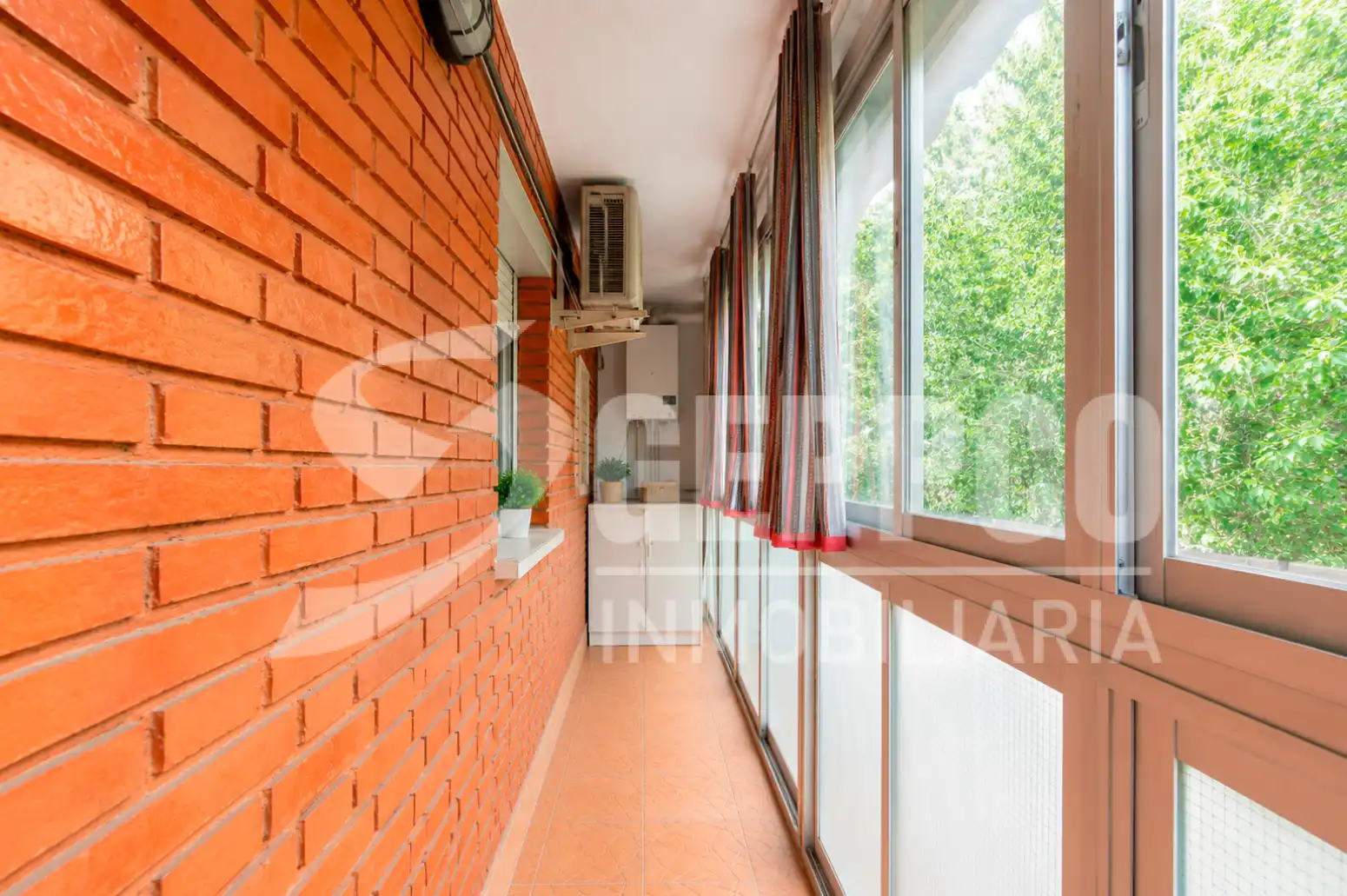 Balcony of Flat for sale in Alcalá de Henares  with Air Conditioner, Heating and Terrace