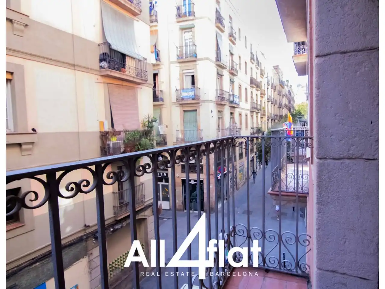 Außenansicht von Wohnung zur Miete in Barcelona mit Klimaanlage, Parkett und Möbliert
