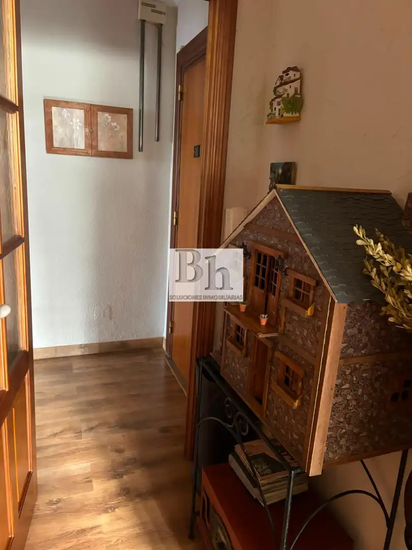Schlafzimmer von Wohnung zum Verkauf in Málaga mit Klimaanlage, Privatgarten und Parkett