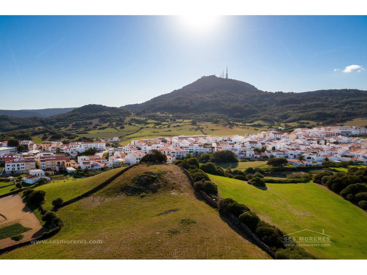 Exterior view of Industrial land for sale in Es Mercadal