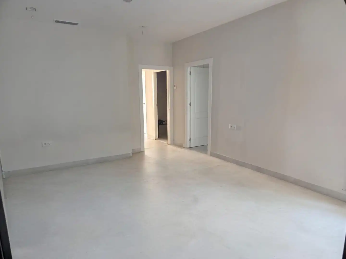 Houses for sale in Valencia  with Air Conditioner, Heating and Private garden