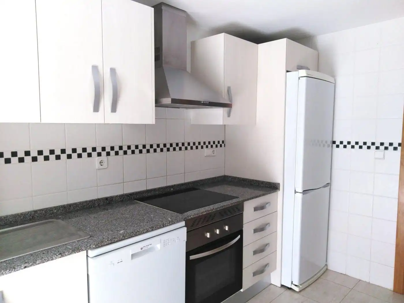 Kitchen of Flat for sale in Murcia  with Air Conditioner, Heating and Storage room