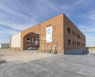 Exterior view of Industrial buildings for sale in Alcalá de Henares