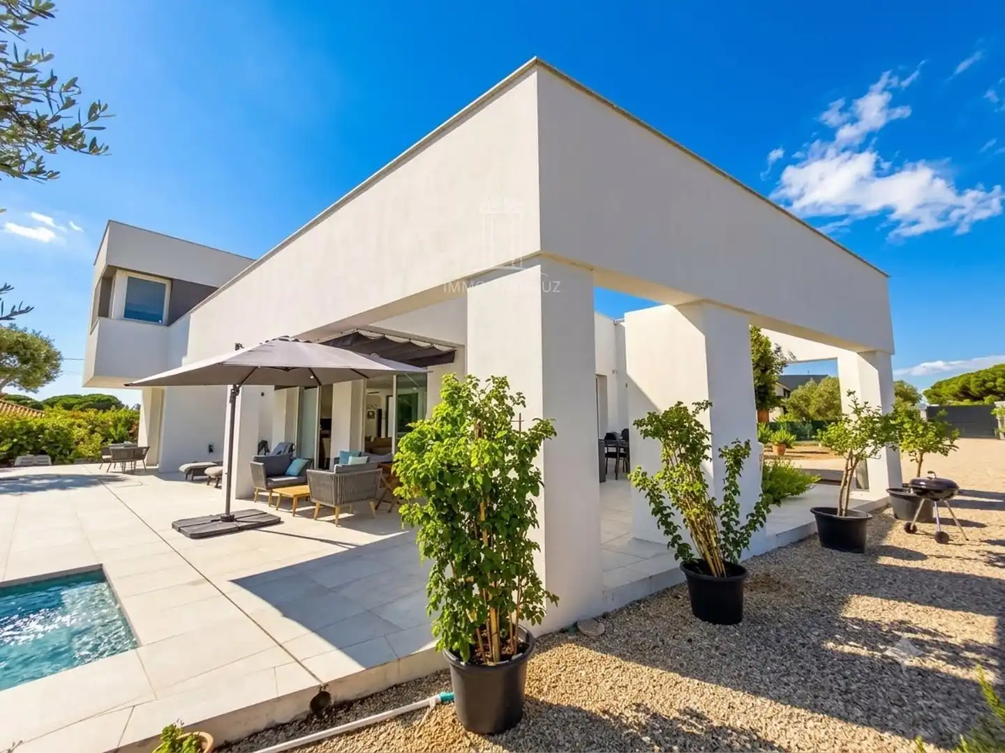 Terrasse von Haus zum Verkauf in Chiclana de la Frontera mit Klimaanlage, Heizung und Schwimmbad