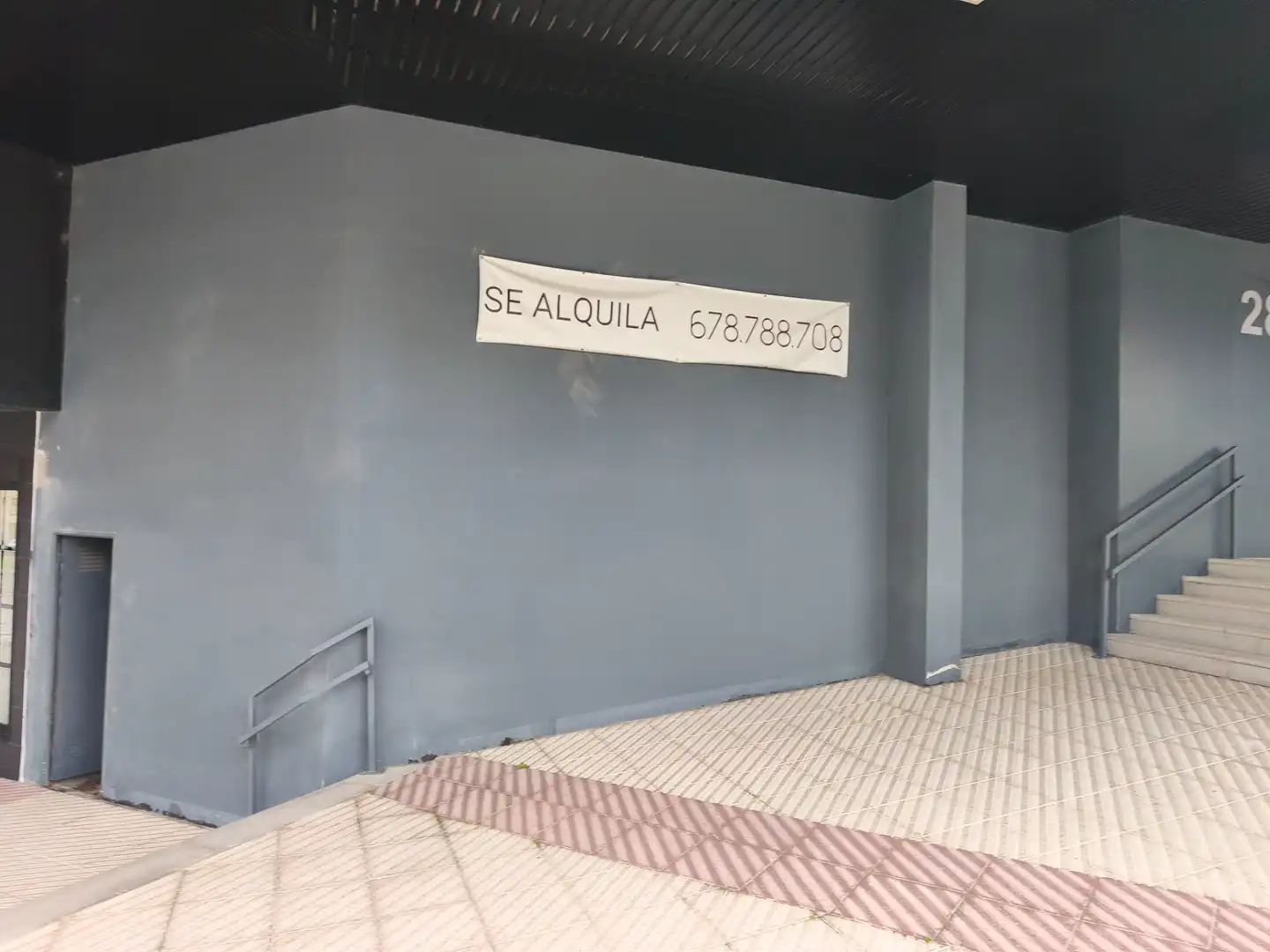 Geschaftsraum zur Miete in Oviedo  mit Terrasse