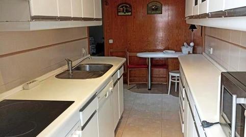 Photo 5 of Flat to share in De Fermín Caballero, La Paz,  Madrid Capital