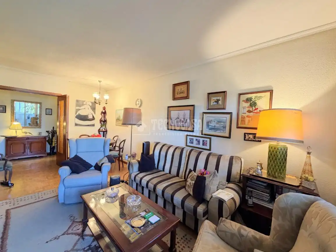 Wohnzimmer von Wohnung zum Verkauf in Madrid mit Heizung, Privatgarten und Schwimmbad