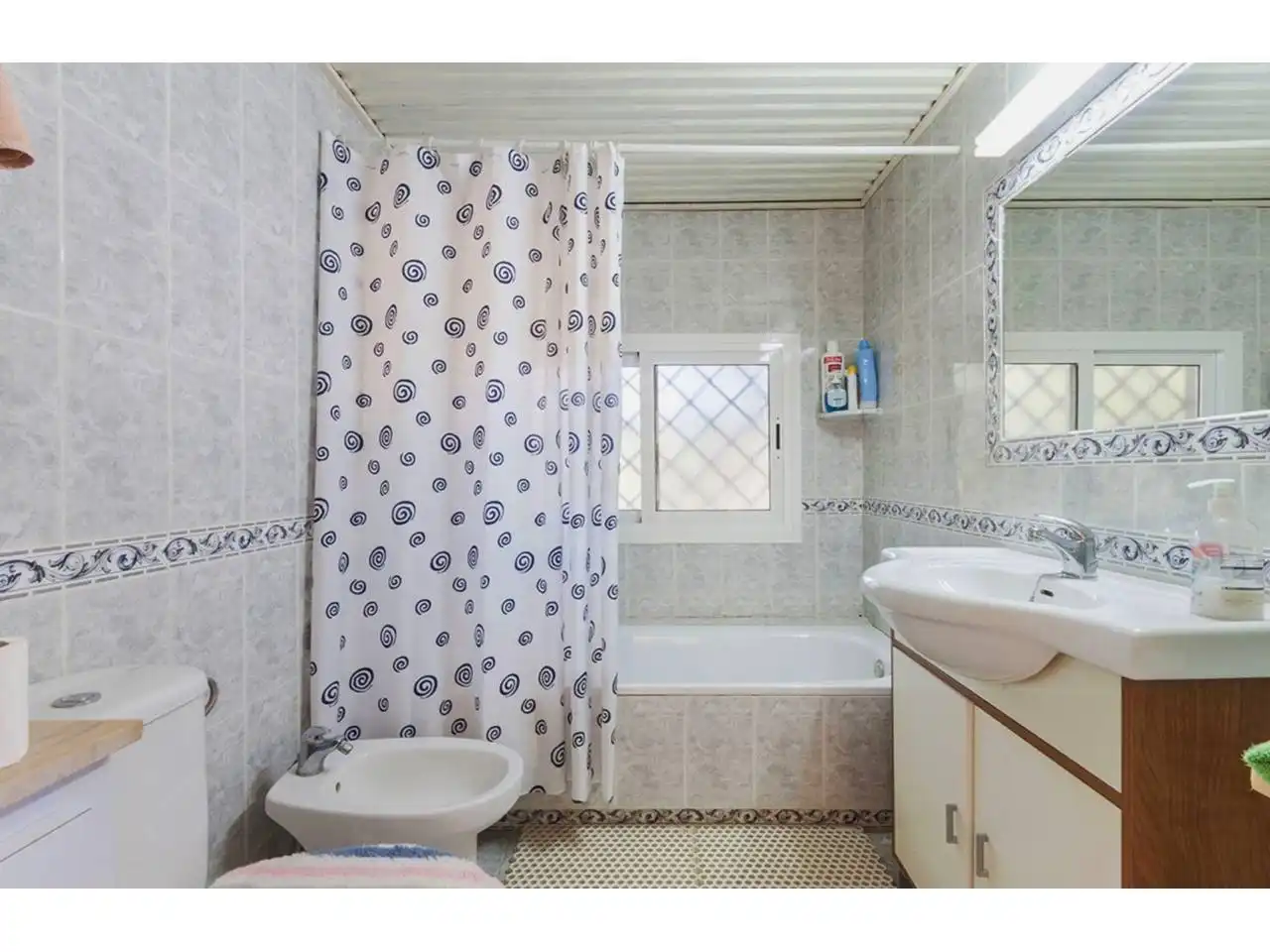 Badezimmer von Residential zum Verkauf in Campanet