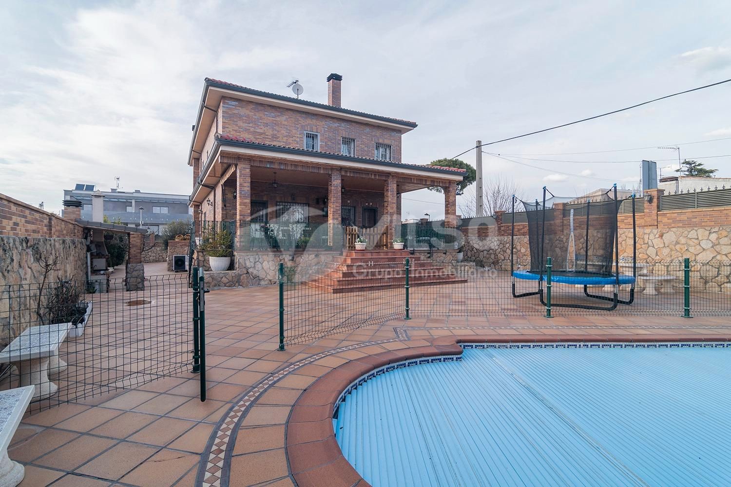 Piscina de Casa o xalet en venda en Arganda del Rey amb Calefacció, Jardí privat i Terrassa