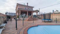 Swimming pool of House or chalet for sale in Arganda del Rey  with Heating, Private garden and Terrace