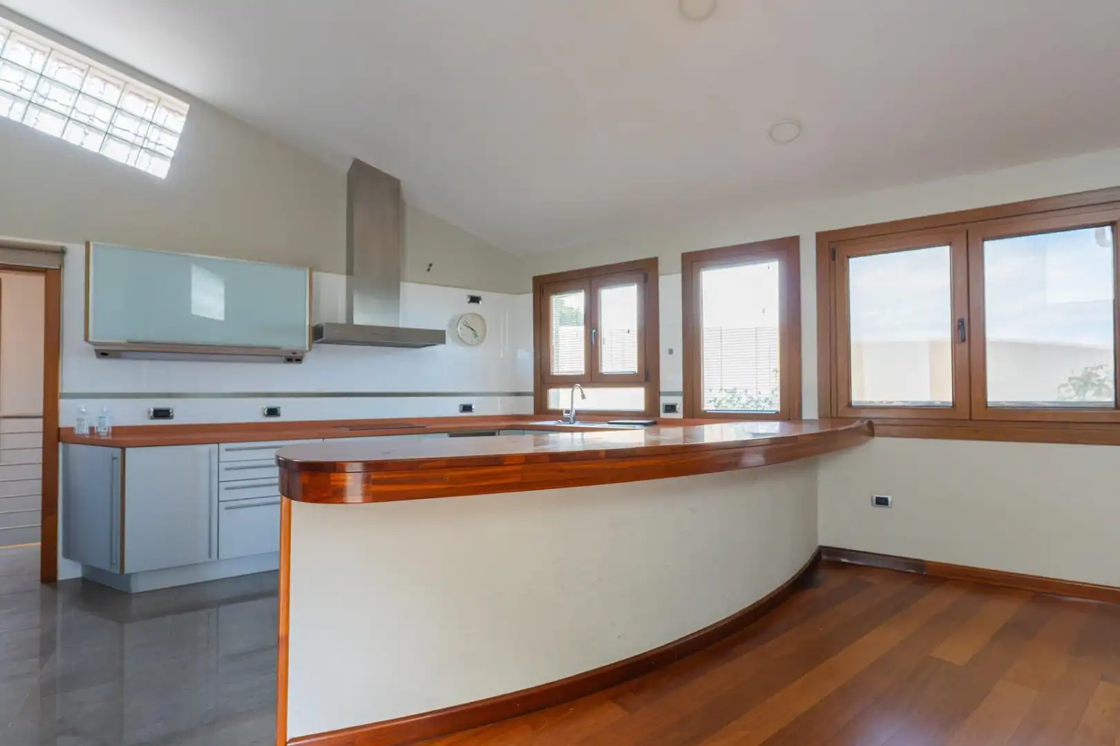 Detached house with pool for sale in Las Cuevas - Los Gómez, imagen 10