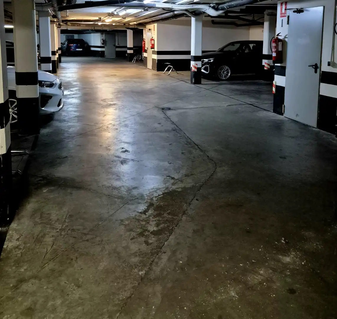 Parking of Storage room for rent in La Muela
