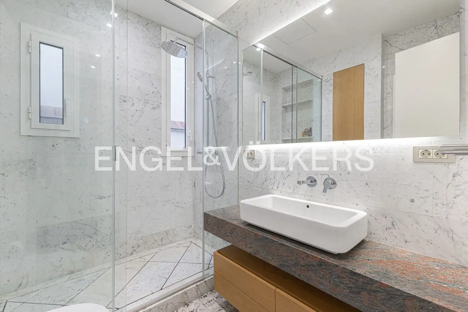 Piso con terraza en venta en Eixample, imagen 45