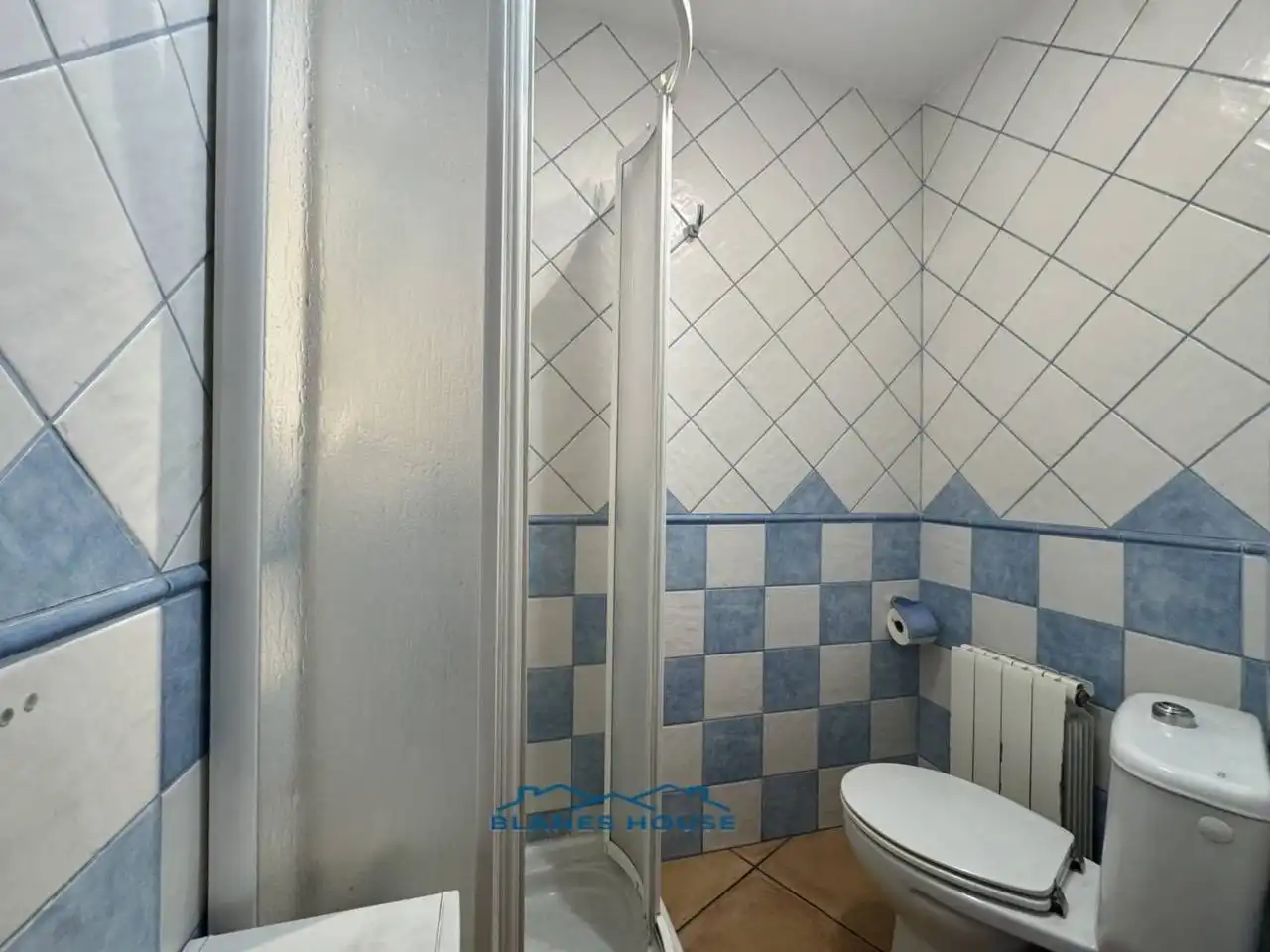 Bany de Pis en venda en Blanes amb Aire condicionat, Calefacció i Terrassa