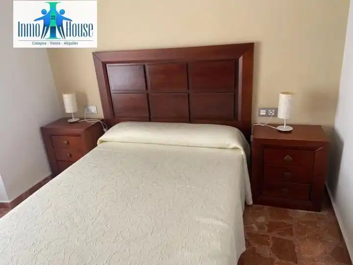 Schlafzimmer von Wohnung zur Miete in Albacete mit Klimaanlage, Heizung und Terrasse
