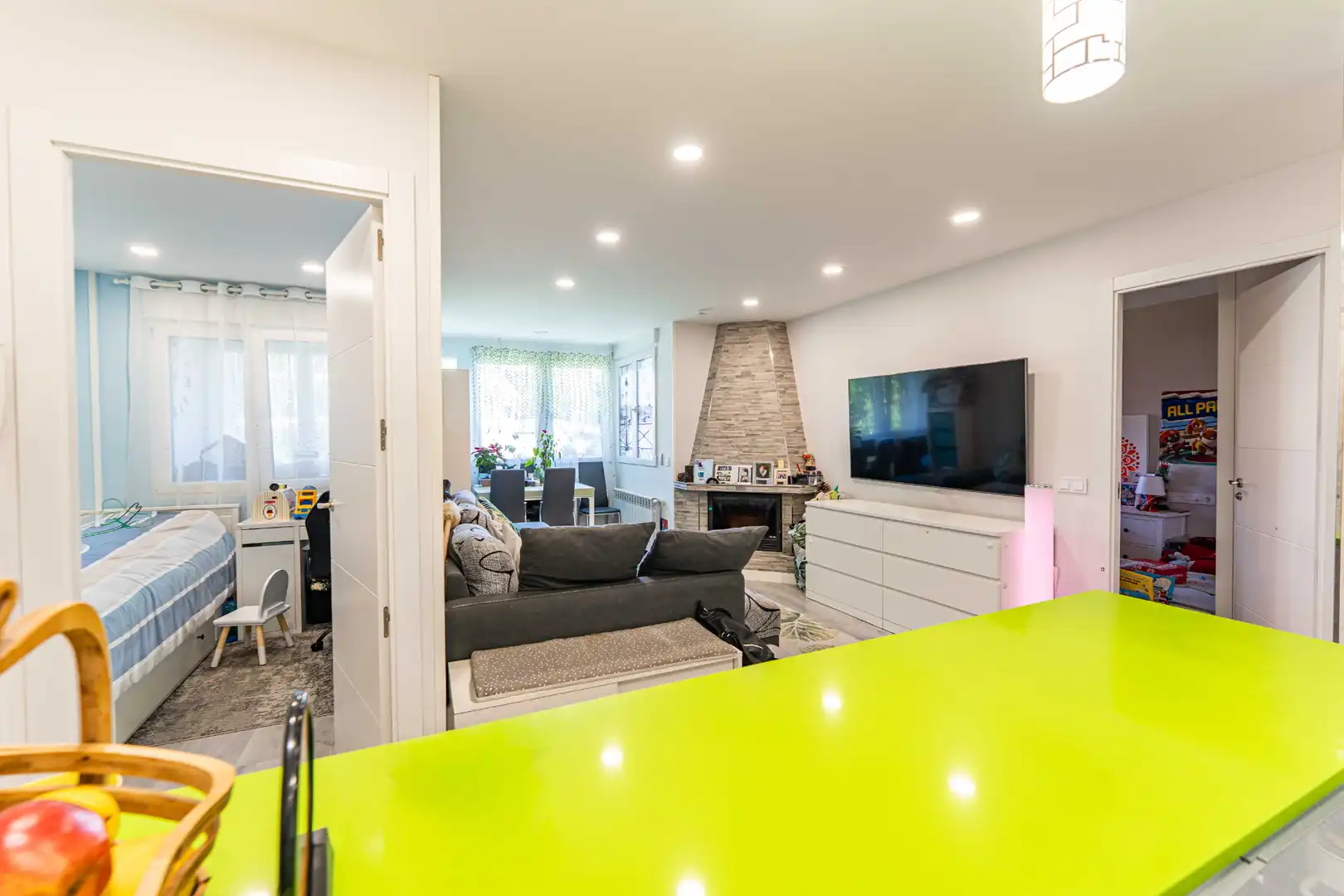 Sala de estar de Piso en venta en Collado Villalba con Calefacción, Amueblado y Piscina comunitaria