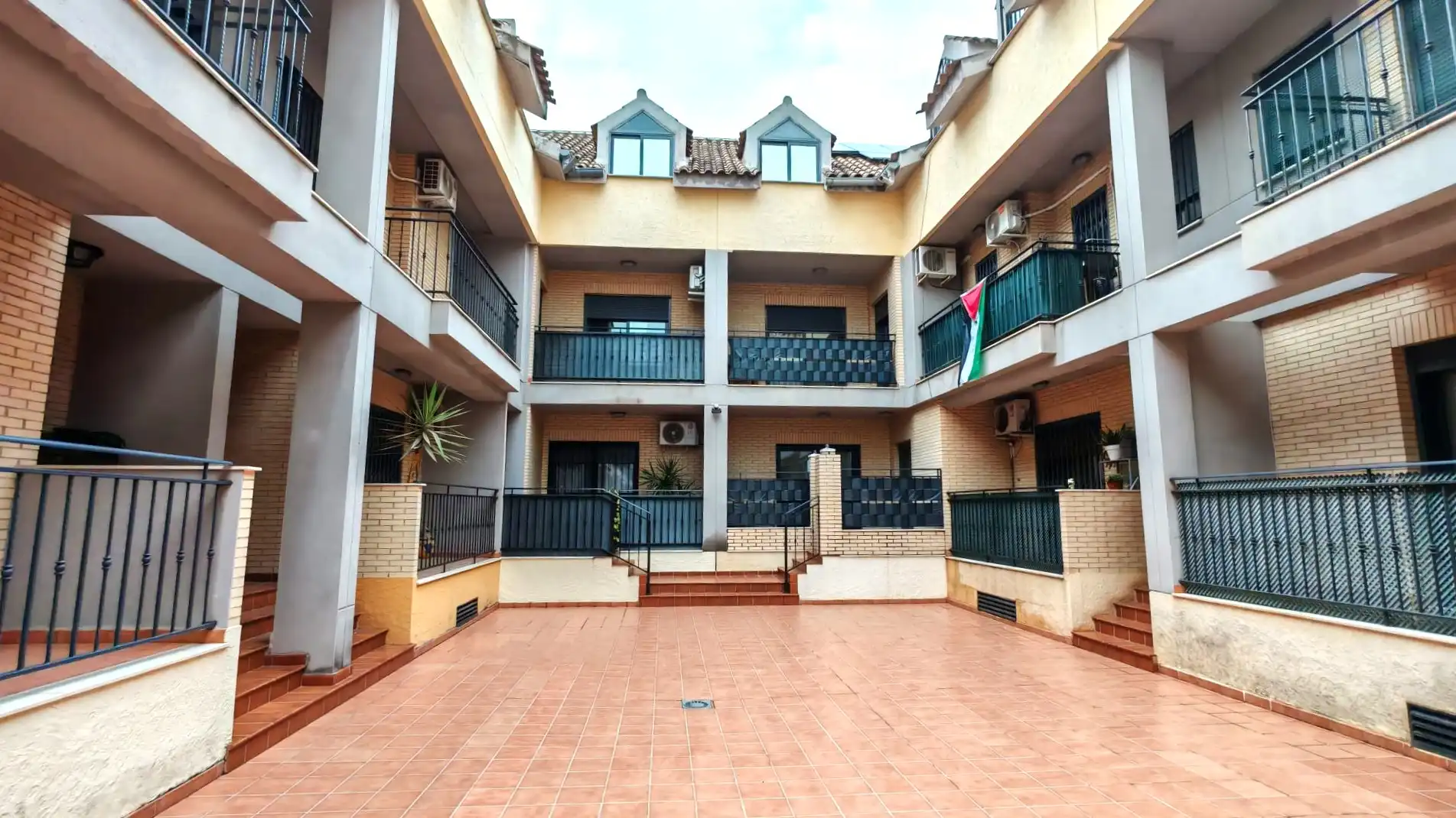 Casa adosada en venda a Sant Roc, Aldaia
