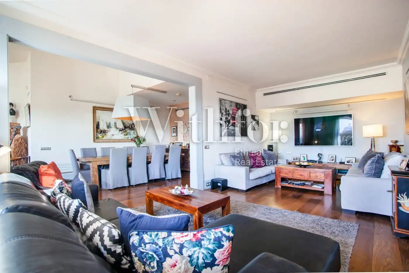 Sala de estar de Ático en venta en Barcelona con Aire acondicionado, Calefacción y Parquet