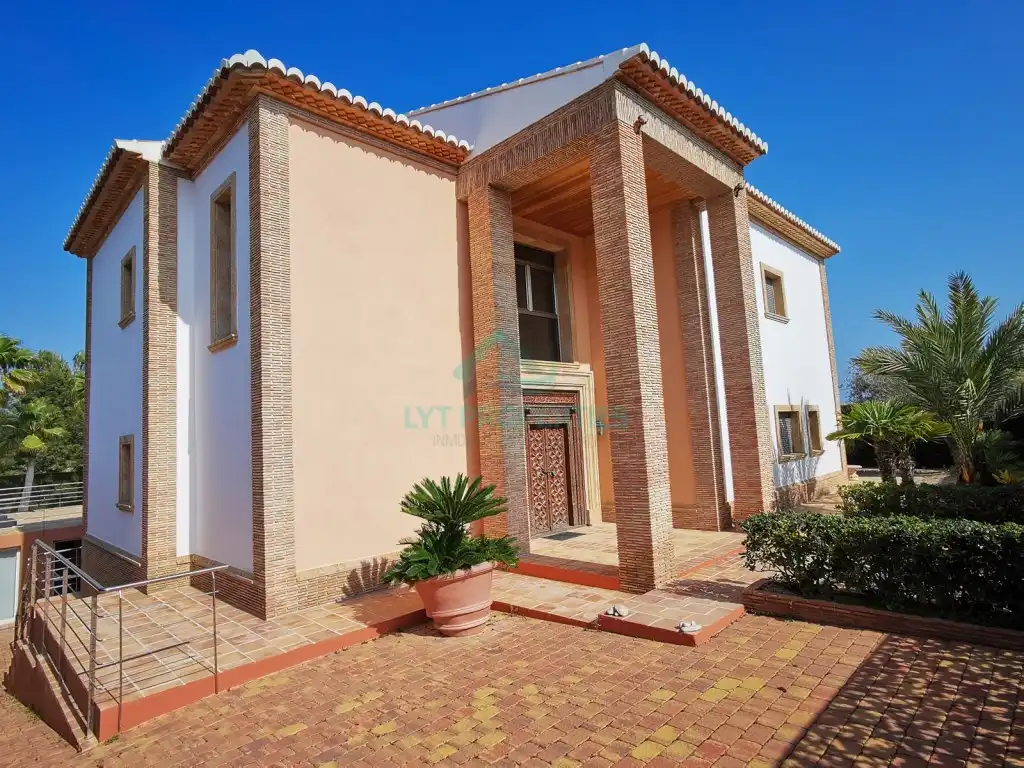 Casa o xalet en venda a Partides comunes - Adsubia