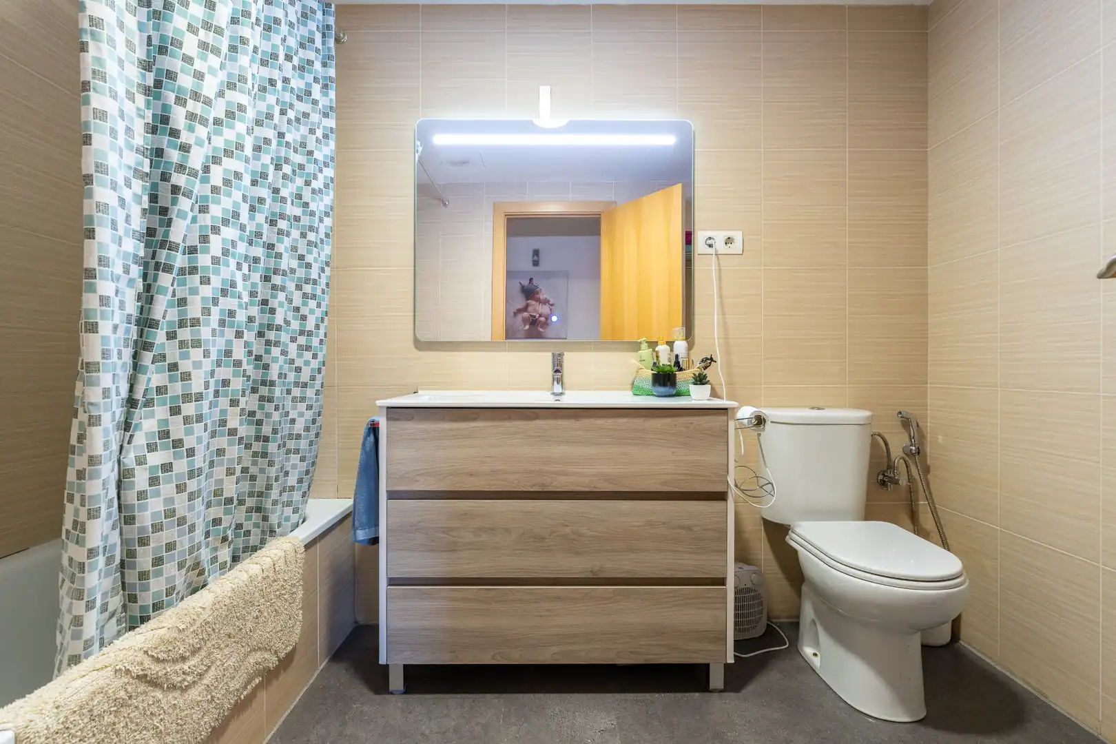 Bathroom of Flat for sale in Reus
