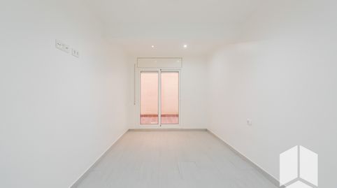 Foto 5 de Planta baja en venta en Carrer de Rafael Casanova, Castell - Poble Vell, Castelldefels