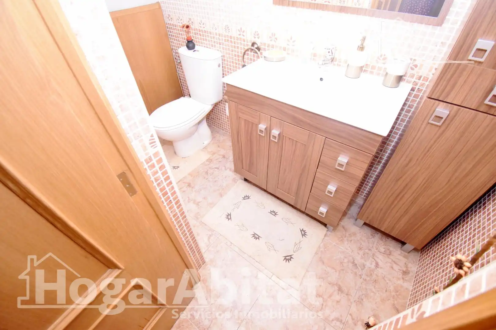 Badezimmer von Haus oder Chalet zum Verkauf in Almazora / Almassora mit Terrasse und Whirlpool