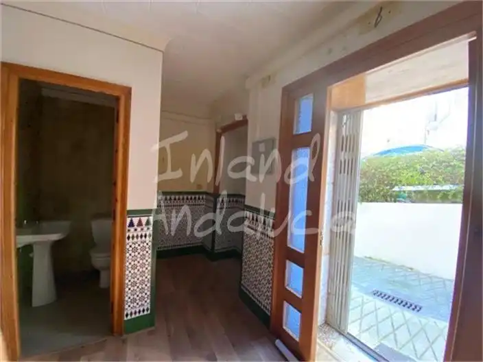 Commercial properties for sale in Alcalá la Real  with Air Conditioner