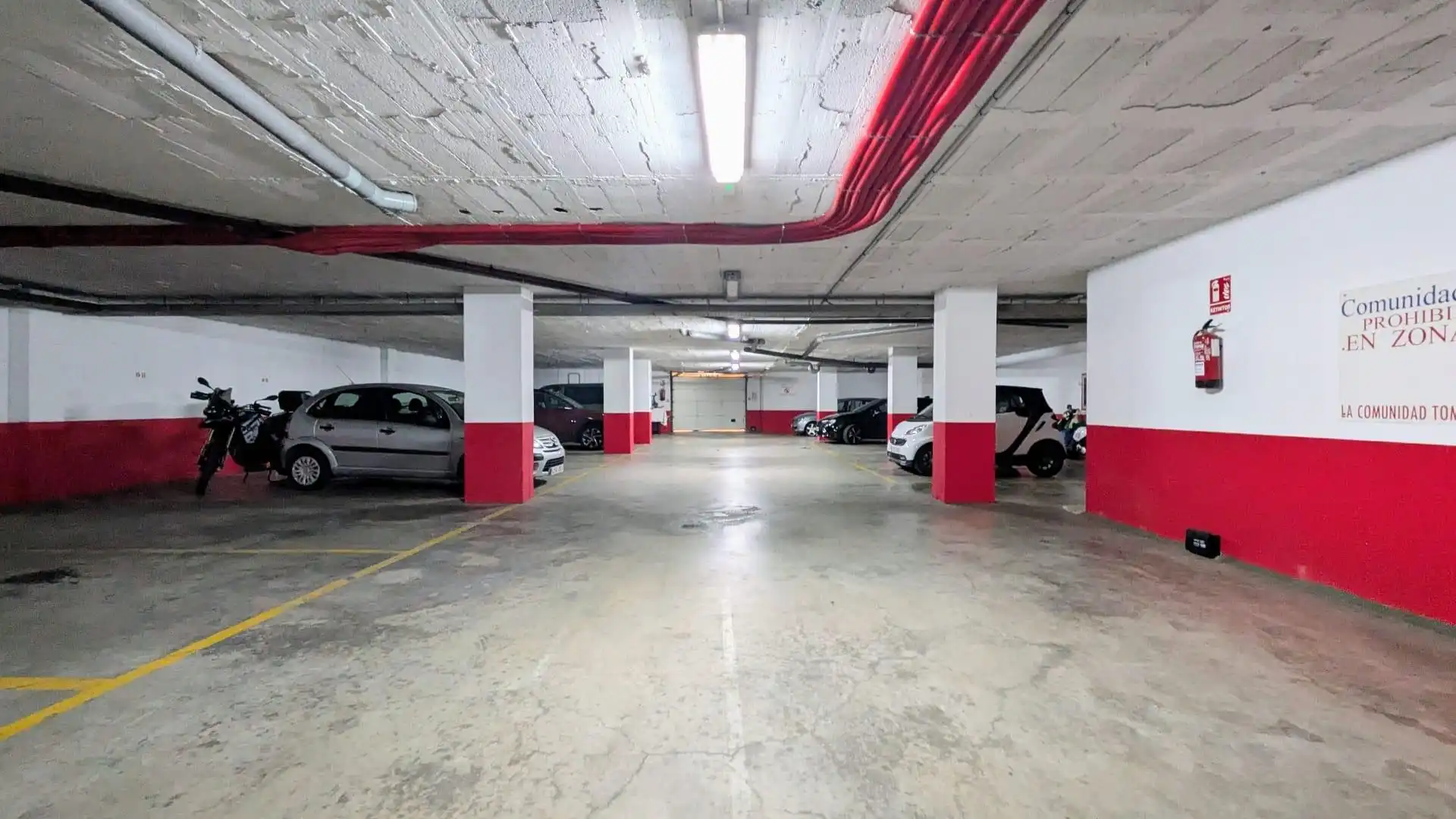 Parking of Flat for sale in Fuengirola  with Air Conditioner, Heating and Terrace