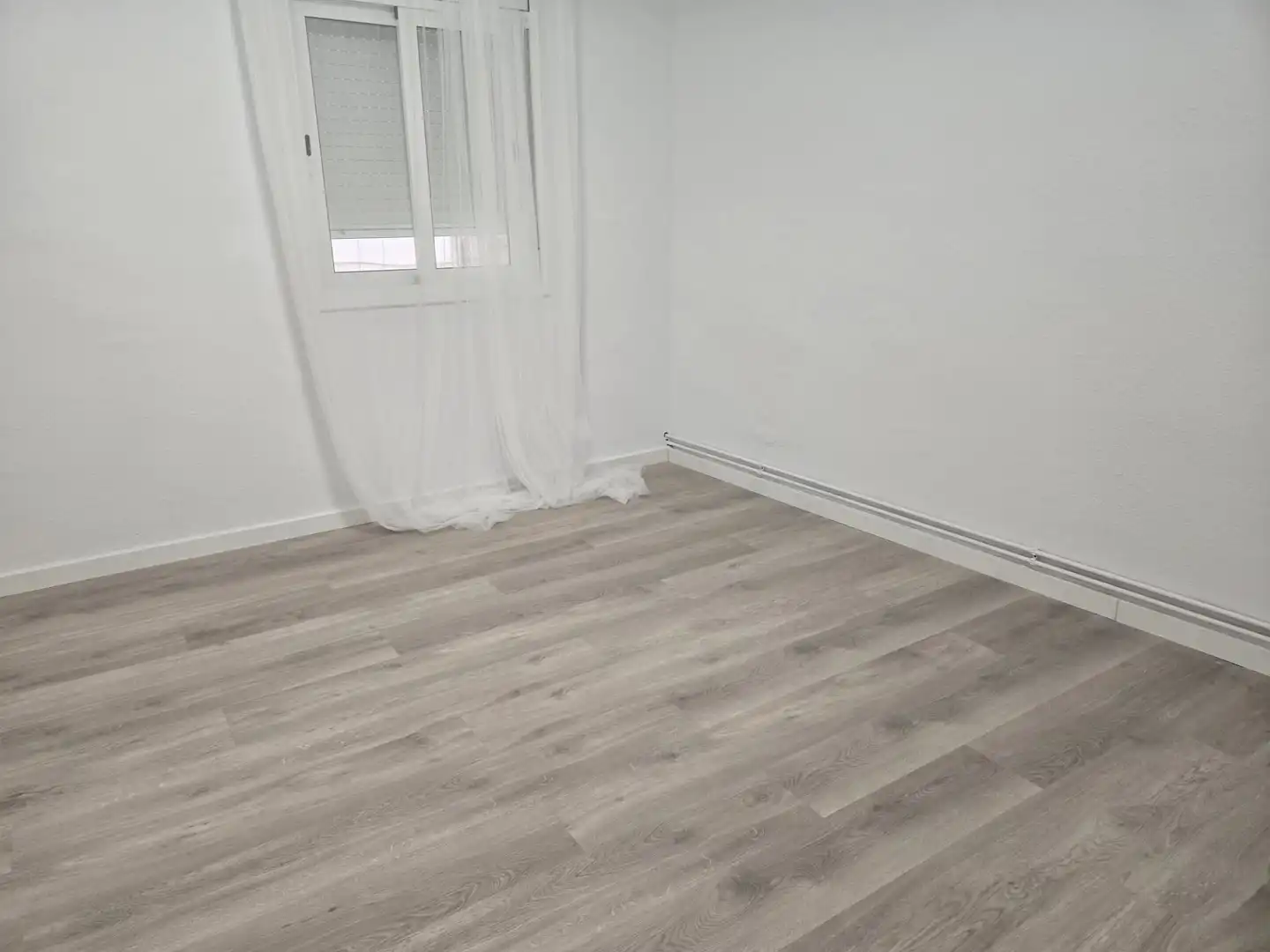 Bedroom of Flat for sale in L'Hospitalet de Llobregat  with Heating, Oven and Balcony