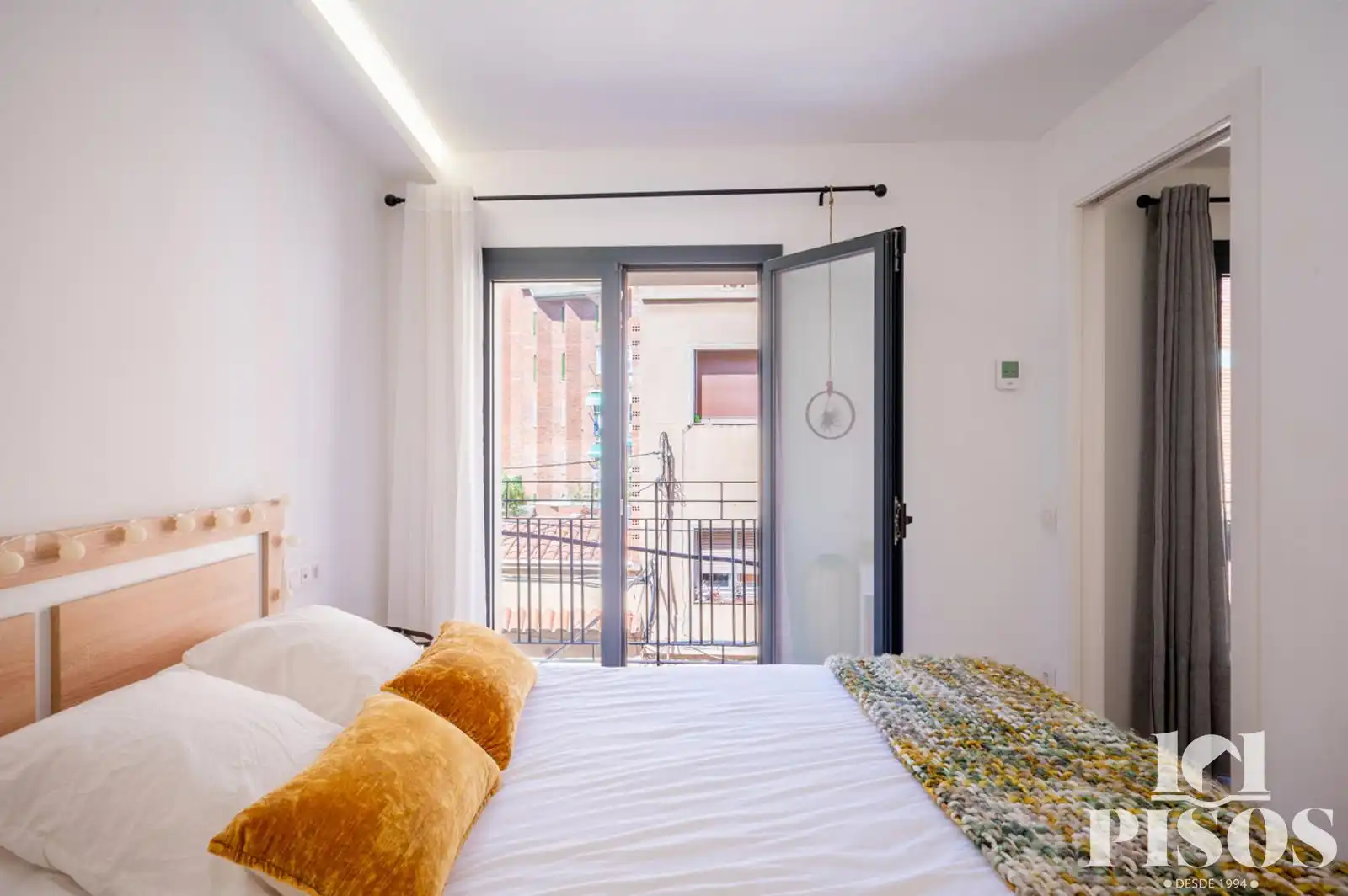 Habitación de Piso en venta en Barcelona con Aire acondicionado, Calefacción y Terraza