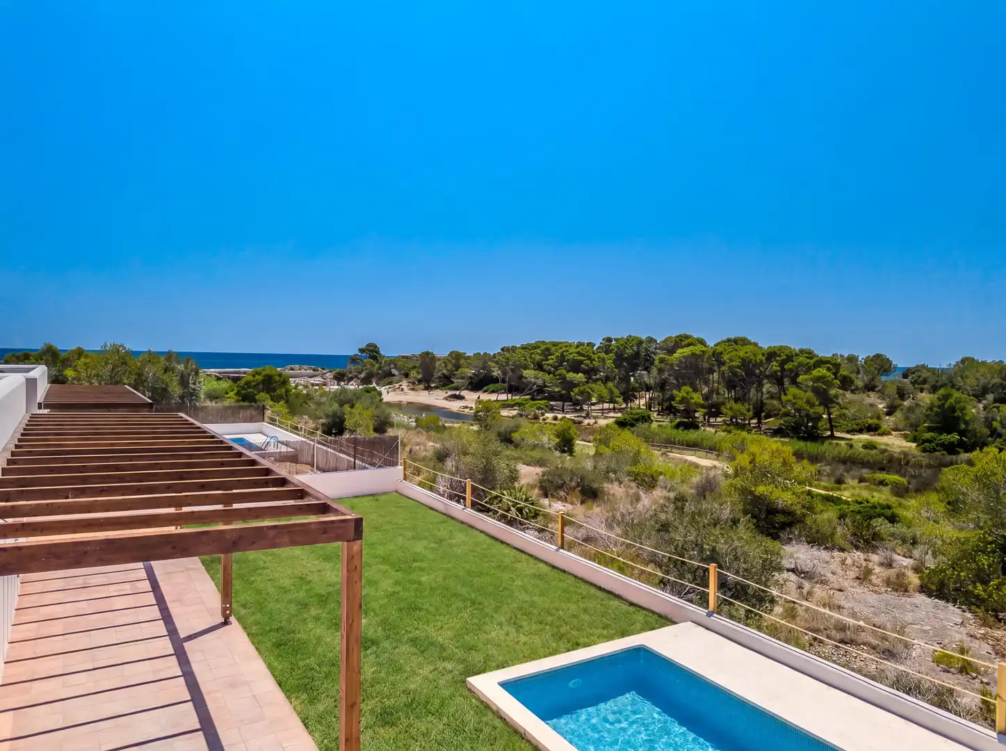 Terrasse von Haus oder Chalet zum Verkauf in L'Ametlla de Mar  mit Klimaanlage, Heizung und Privatgarten