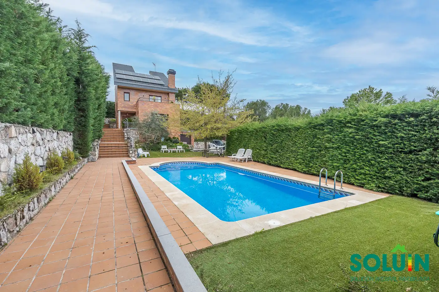 Piscina de Casa o xalet en venda en Torrelodones amb Aire condicionat, Calefacció i Jardí privat