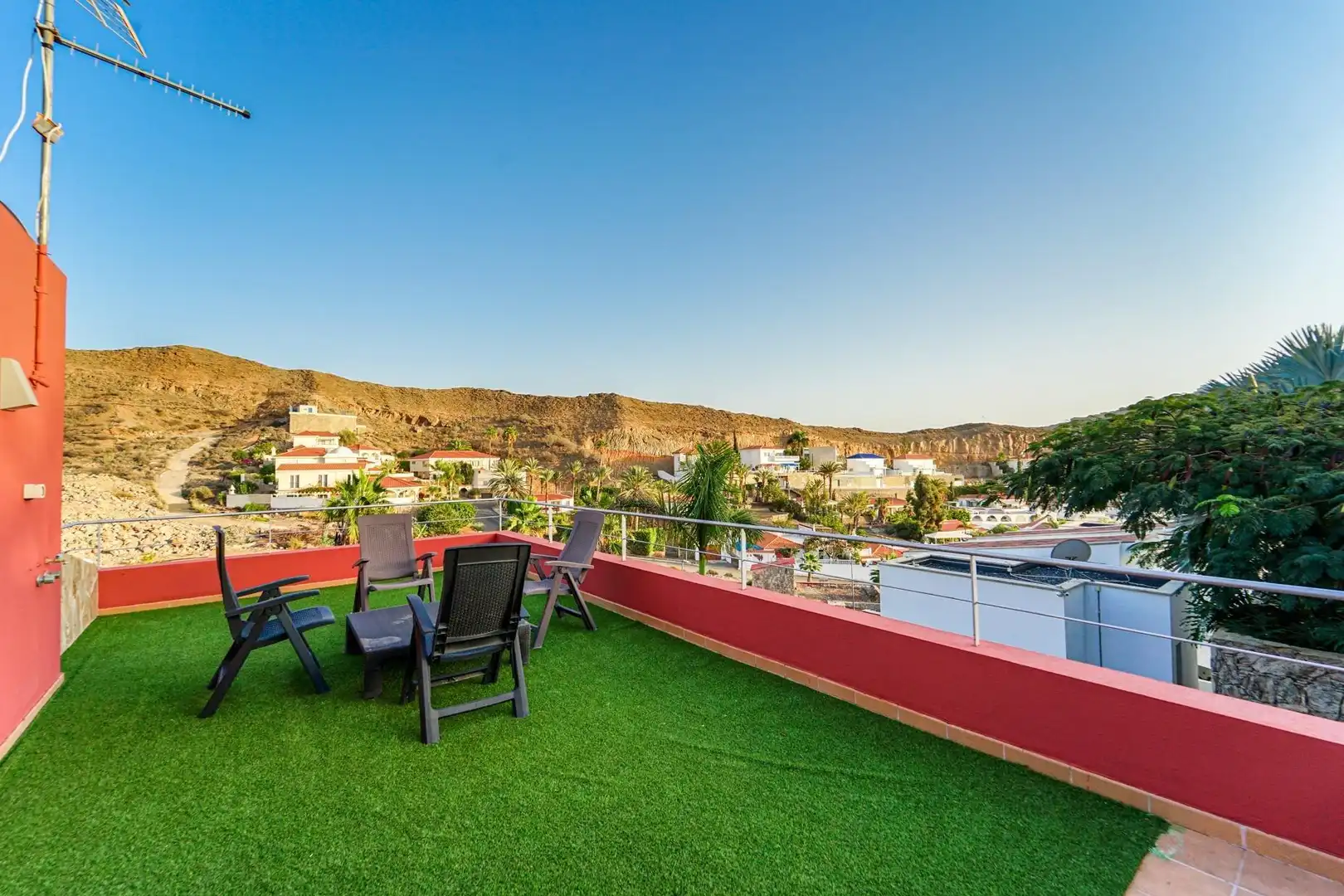 Terrassa de Casa o xalet en venda en Mogán amb Aire condicionat, Jardí privat i Terrassa