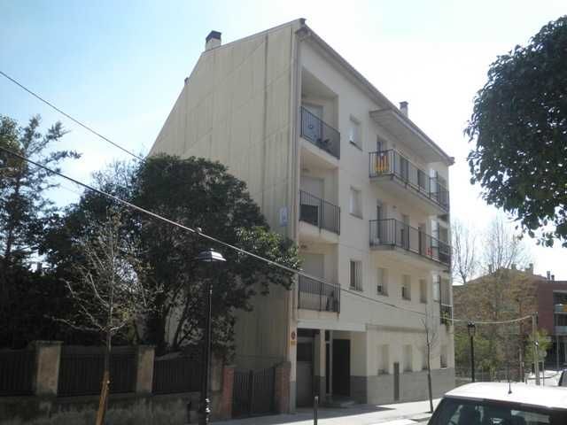 Vista exterior de Garatge en venda en L'Escala