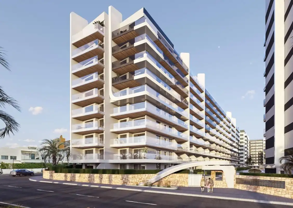 Vista exterior de Apartamento en venta en Torrevieja con Aire acondicionado, Calefacción y Terraza