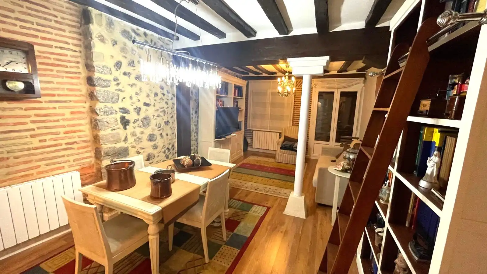 Dining room of Flat for sale in Castro-Urdiales  with Heating, Furnished and Balcony