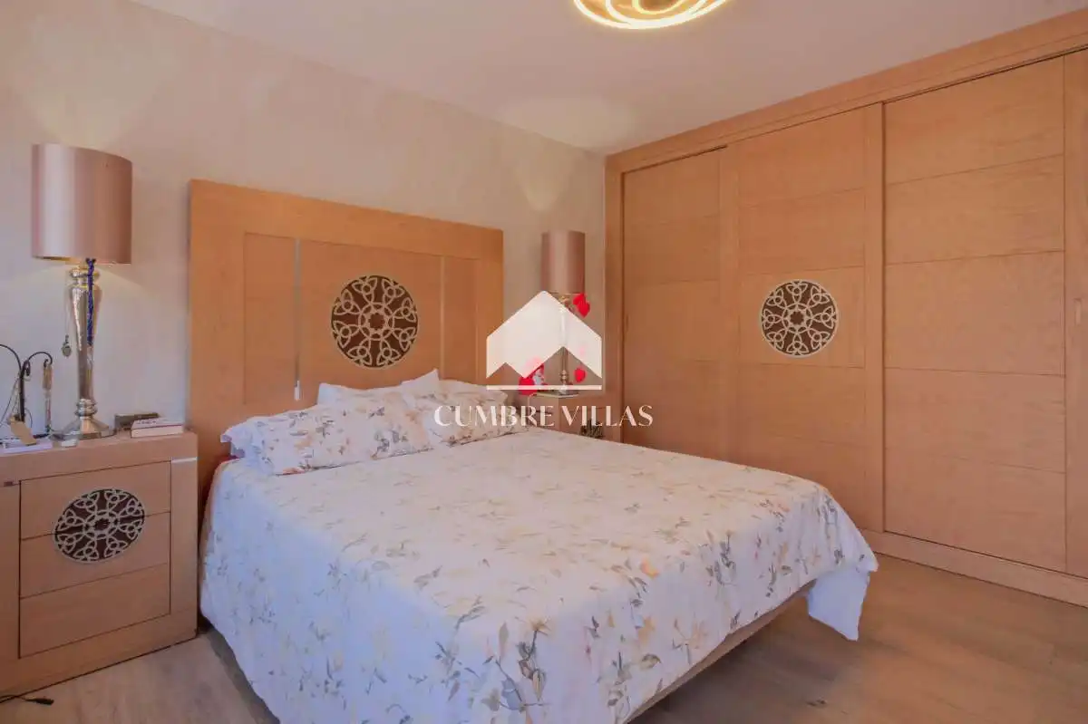 Habitación de Casa o chalet en venta en Almuñécar con Jardín privado, Terraza y Amueblado
