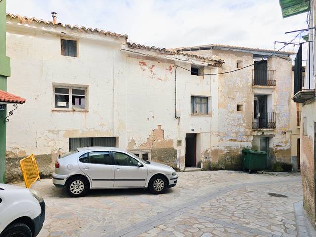 Casa-chalet en Venta en Calle Abadía, 10 en Ateca