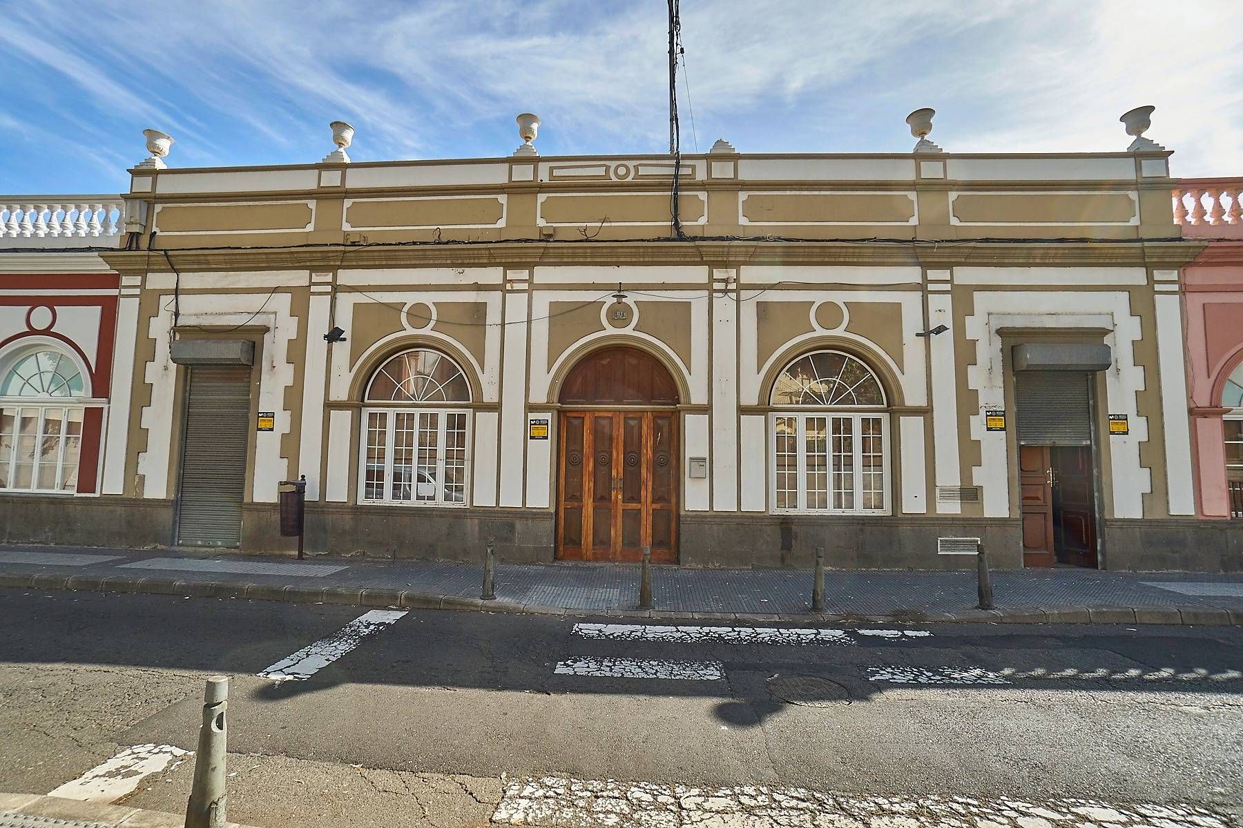 Vista exterior de Edifici en venda en Las Palmas de Gran Canaria