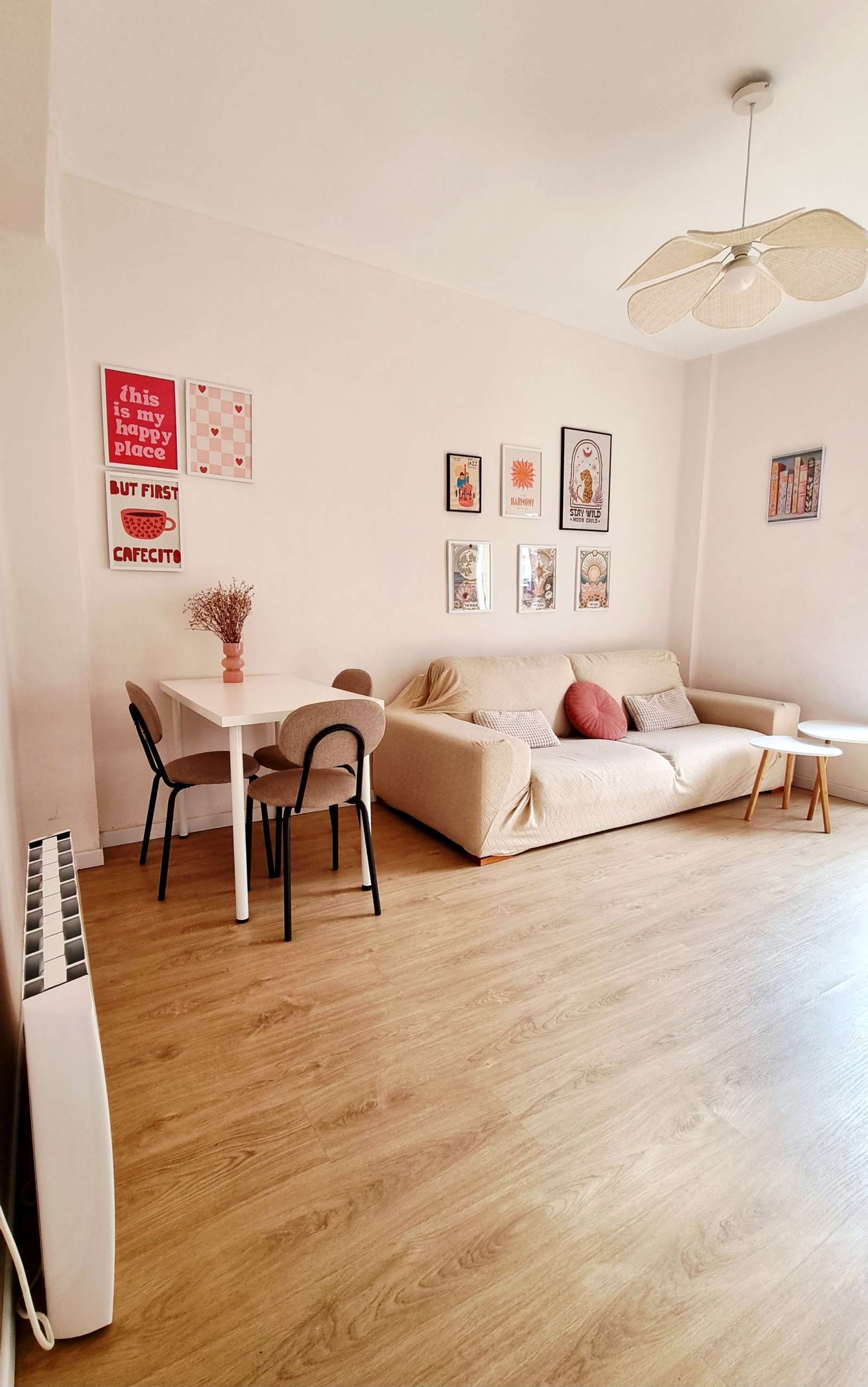 Sala de estar de Apartamento para compartir en  Valencia Capital con Aire acondicionado, Calefacción y Terraza