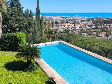 Detached house for sale in El Montgó
