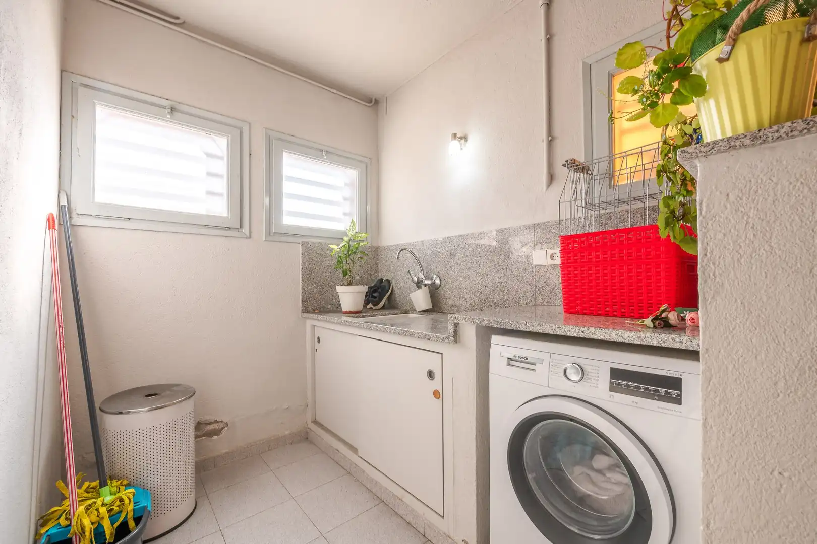 Cocina de Casa o chalet en venta en Banyoles con Terraza, Piscina y Balcón
